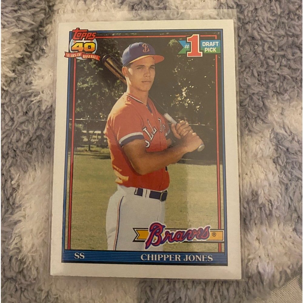 Chipper Jones Topps Baseball Card